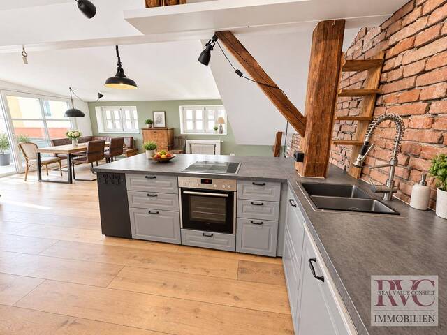 Immobilie in Oberndorf bei Salzburg - Außergewöhnliche Dachgeschosswohnung in Laufen mit Charme und zwei Dachterrassen - Bild 1