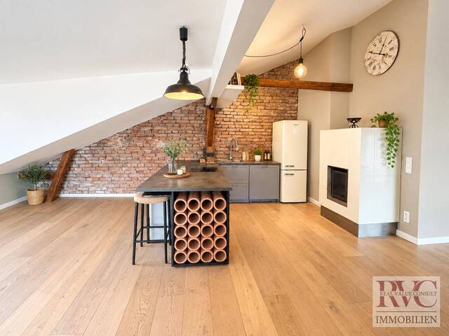 Immobilie in Oberndorf bei Salzburg - Außergewöhnliche Dachgeschosswohnung in Laufen mit Charme und zwei Dachterrassen - Bild 3