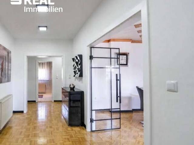 Immobilie in Feldkirchen bei Graz - Repräsentativer Bungalow auf über 1.000 m² Grundstück in Feldkirchen bei Graz - Bild 4