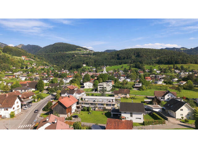 Immobilie in Weiler - Gepflegte 4-Zi-Wohnung mit 2 Balkonen in Weiler - Bild 2