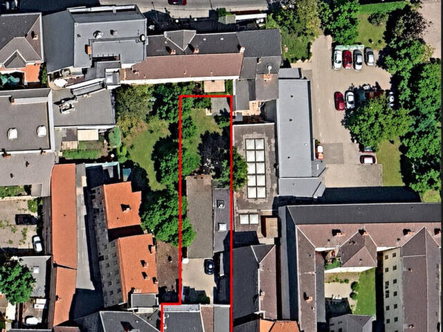Immobilie in Altmannsdorf - AUSSERGEWÖHNLICH ? GROSSZÜGIG ? UNIKAT - Bild 1