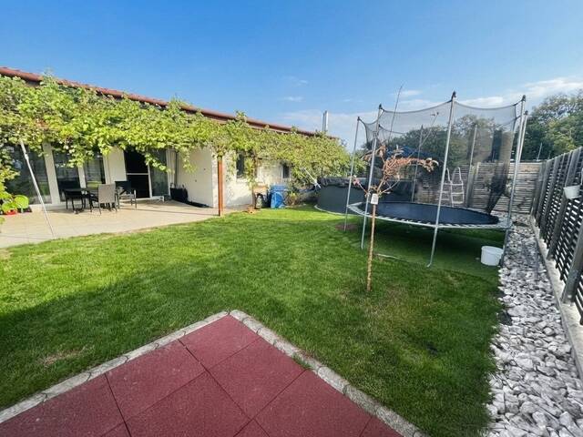 Immobilie in Raab - Top Doppelhaushälfte in Raab, 125m², 5 Zimmer, Garten, Terrasse, 3 Stellplätze! - Bild 0