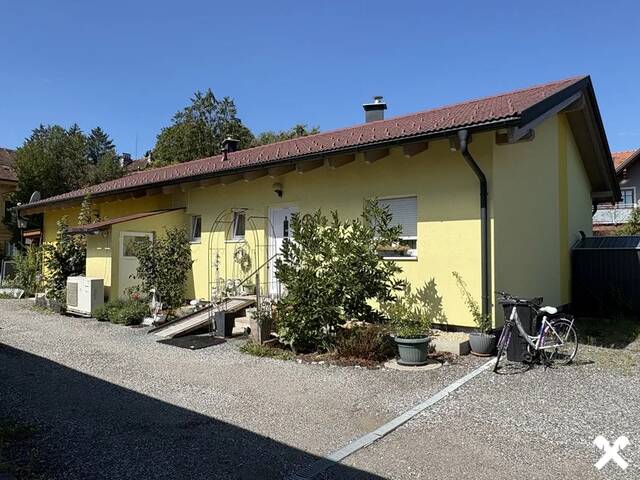 Immobilie in Burgau - Vermietetes Anlageobjekt mit 6 Wohneinheiten - ertragsstarke Rendite! - Bild 4
