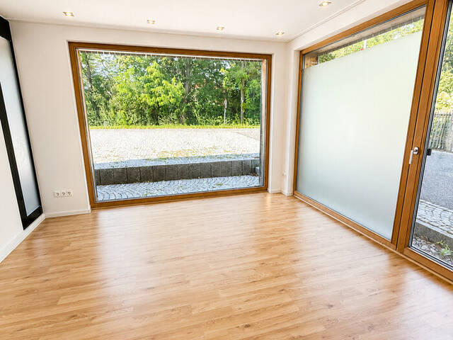 Immobilie in Mäder - Wohnen & Arbeiten unter einem Dach – 4-Zimmer-Erdgeschosswohnung in Grenznähe - Bild 4