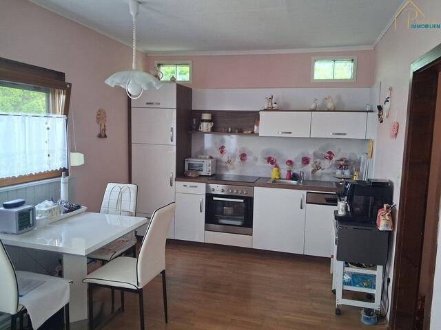 Immobilie in Steinbrunn - Bungalow am See - direkte Uferparzelle - Bild 1