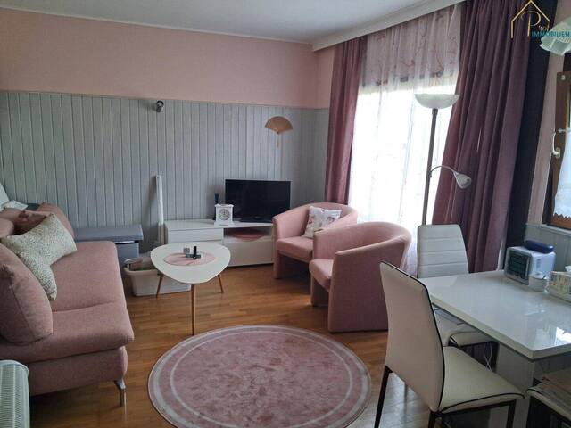 Immobilie in Steinbrunn - Bungalow am See - direkte Uferparzelle - Bild 2