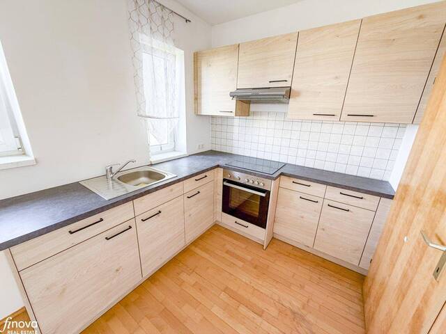 Immobilie in Kalsdorf bei Graz - Charmante 2-Zimmer-Wohnung mit Balkon & Tiefgaragenplatz in ruhiger Lage von Kalsdorf!! - Bild 1