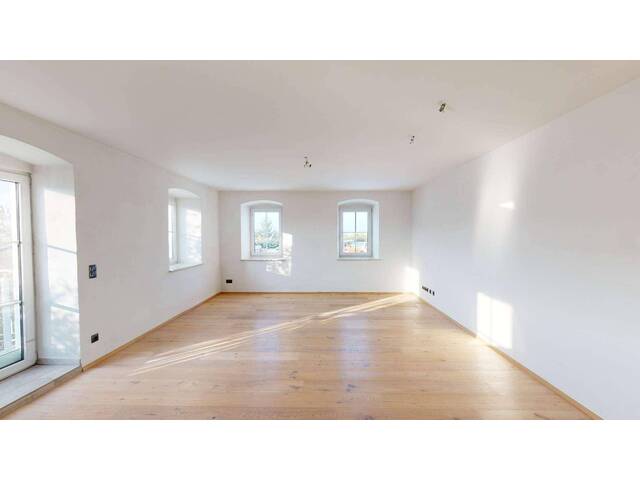 Immobilie in Freinberg - Besonderes Wohnen in Achleiten bei Passau – 190 m² mit Einliegerwohnung, Garten- und Außenflächen - Bild 1