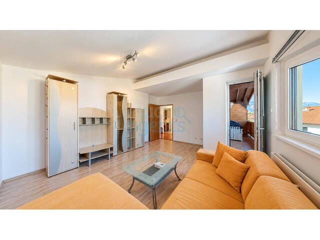 Immobilie in Axams - Axams: Helle 2-Zimmer-Dachgeschosswohnung mit Nordkettenblick und niedrigen Betriebskosten - Bild 1