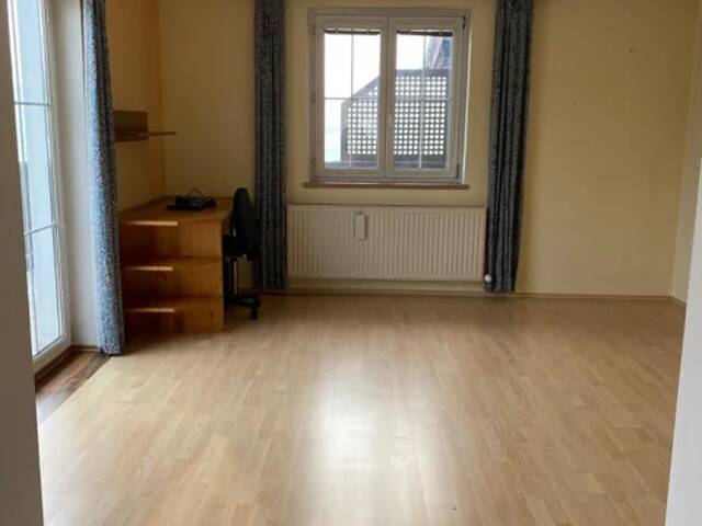 Immobilie in Tarsdorf - Anleger - Single oder Starterwohnung - 2 Zimmer Wohnung mit Balkon - Bild 1