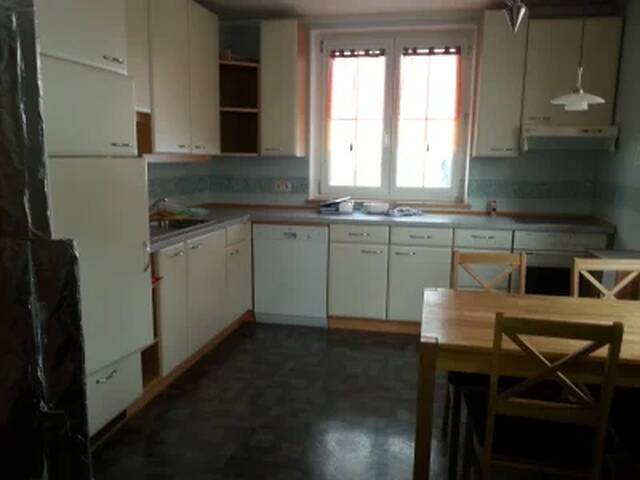 Immobilie in Tarsdorf - Anleger - Single oder Starterwohnung - 2 Zimmer Wohnung mit Balkon - Bild 4