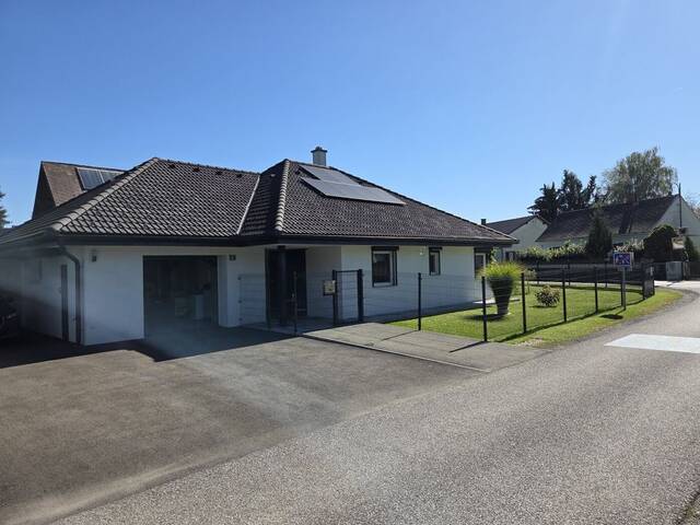 Immobilie in Straß in Steiermark - Sehr gepflegter Bungalow mit Garage und Carport in ruhiger Ortslage samt PV Anlage und Batteriespeicher - Bild 2