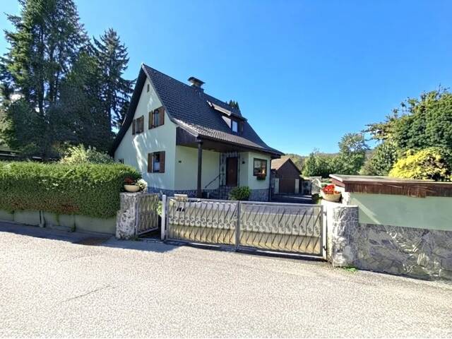 Immobilie in Kindberg - Sofort verfügbares Wohnhaus mit Garage und Nebengebäuden - Bild 0