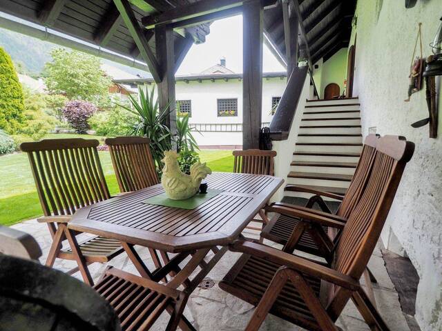 Immobilie in Steinfeld - RARITÄT - HISTORISCHES ANWESEN MIT IDYLLISCH GELEGENEM GARTEN - MODERNES WOHNEN AUF 188m² + SEPARATER WOHNUNG UND NEBENRÄUME - Bild 1